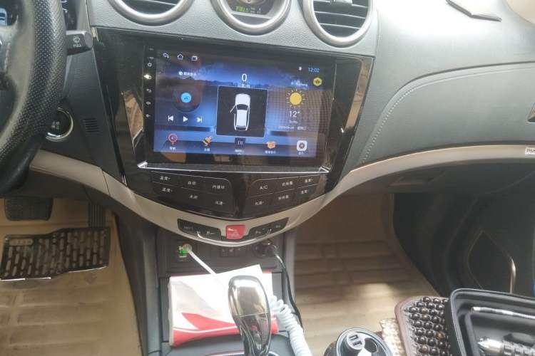 Used BYD S7 2015 2.0T Upgraded Automatic Flagship Version Audio And AC Panel