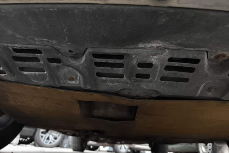 Used BYD S7 2015 2.0T Upgraded Automatic Flagship Version Chassis Front