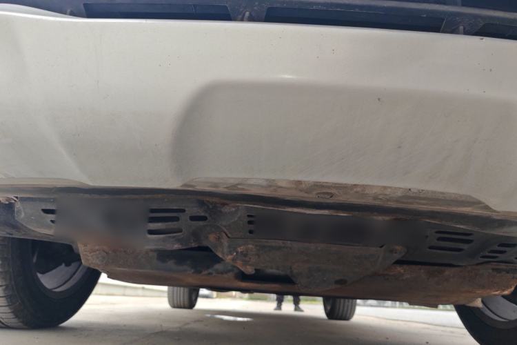 Used BYD S7 2015 2.0T Automatic Flagship Edition Chassis Front