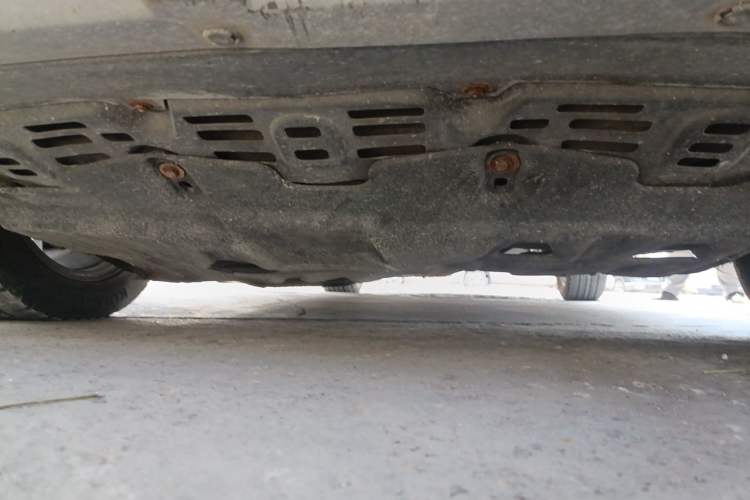 Used BYD S7 2015 2.0T Automatic Prestige Model Chassis Front