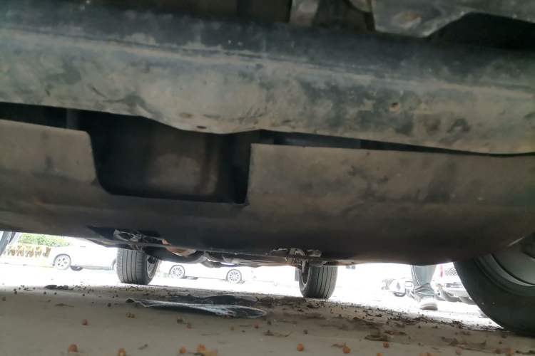 Used BYD S7 2015 2.0T Upgraded Automatic Flagship Version Chassis Front