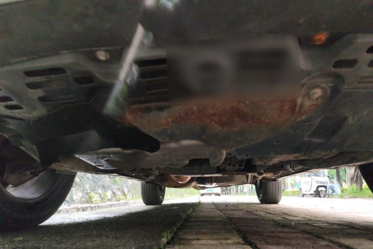 Used BYD S7 2015 2.0T Automatic Prestige Model Chassis Front