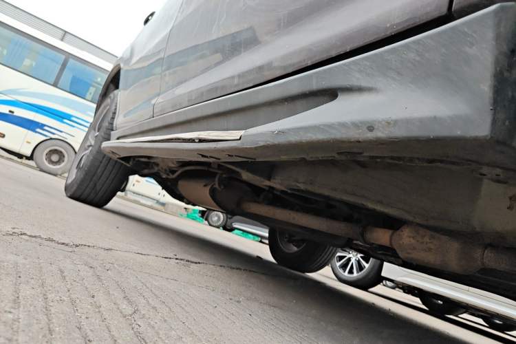 Used BYD S7 2015 1.5T Manual Luxury Model Chassis Front Right