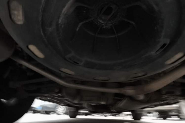 Used BYD S7 2015 2.0T Upgraded Automatic Flagship Version Chassis Rear