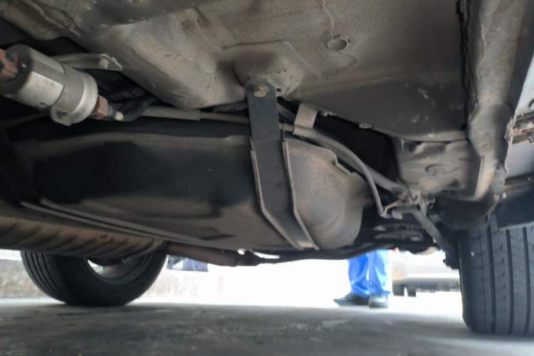 Used BYD S7 2015 2.0T Automatic Prestige Model Chassis Rear Left