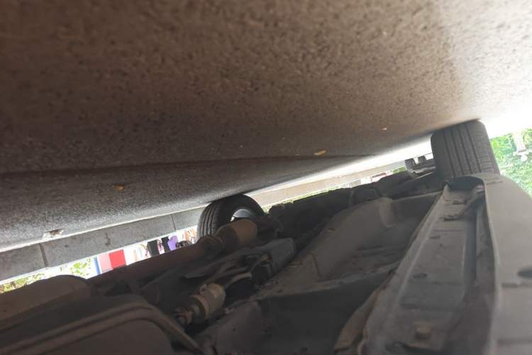 Used BYD S7 2015 2.0T Automatic Prestige Model Chassis Rear Left