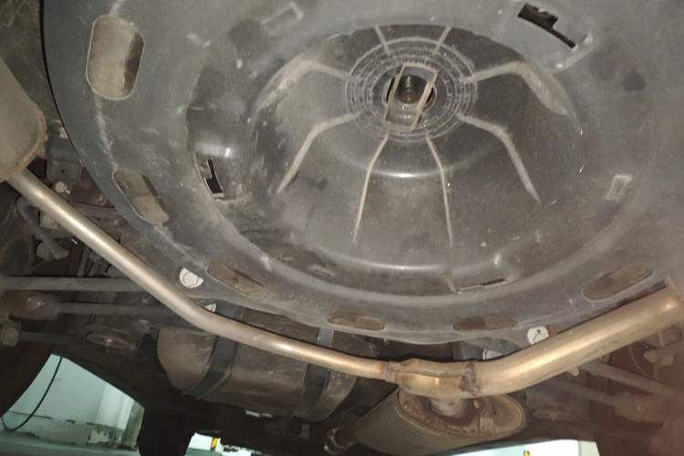 Used BYD S7 2015 2.0T Automatic Prestige Model Chassis Rear