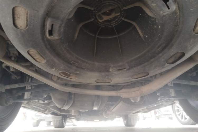 Used BYD S7 2015 2.0T Upgraded Automatic Flagship Version Chassis Rear