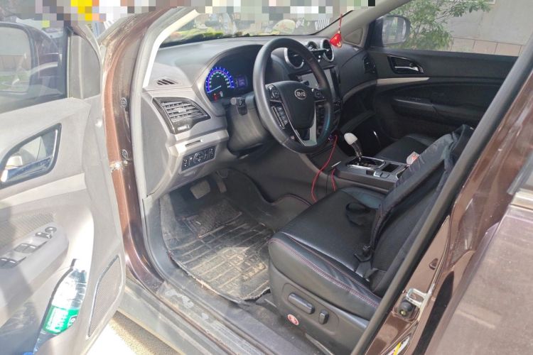 Used BYD S7 2015 2.0T Automatic Prestige Model Driver Seat
