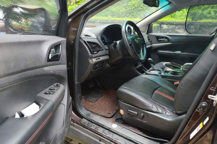 Used BYD S7 2015 2.0T Automatic Prestige Model Driver Seat