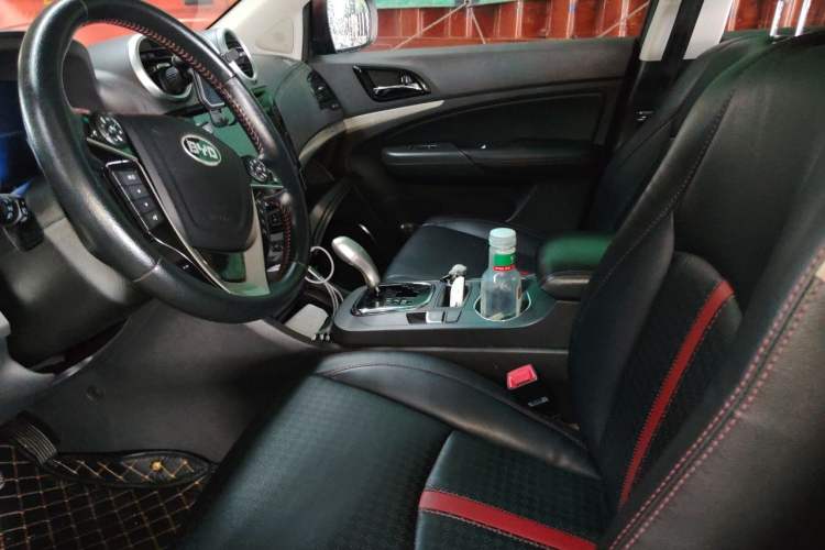 Used BYD S7 2015 2.0T Automatic Luxury Model Driver Seat