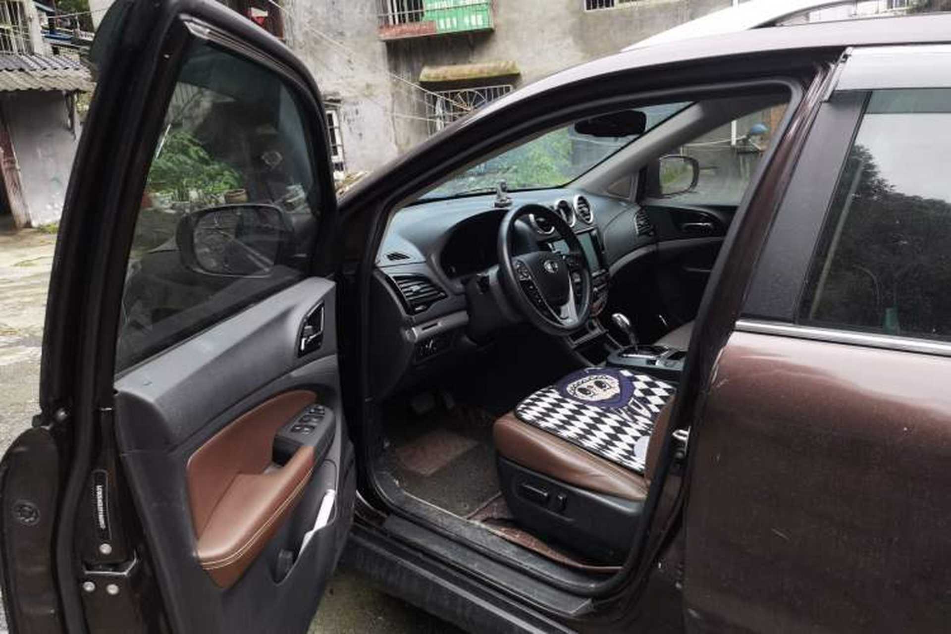 Used BYD S7 2015 2.0T Upgraded Automatic Luxury Version Driver Seat