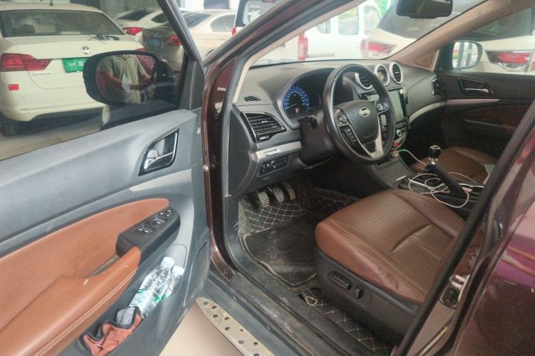Used BYD S7 2015 1.5T Manual Luxury Model Driver Seat