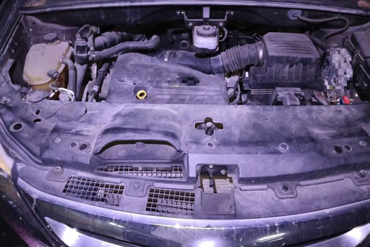 Used BYD S7 2015 2.0T Upgraded Automatic Flagship Version Engine Bay
