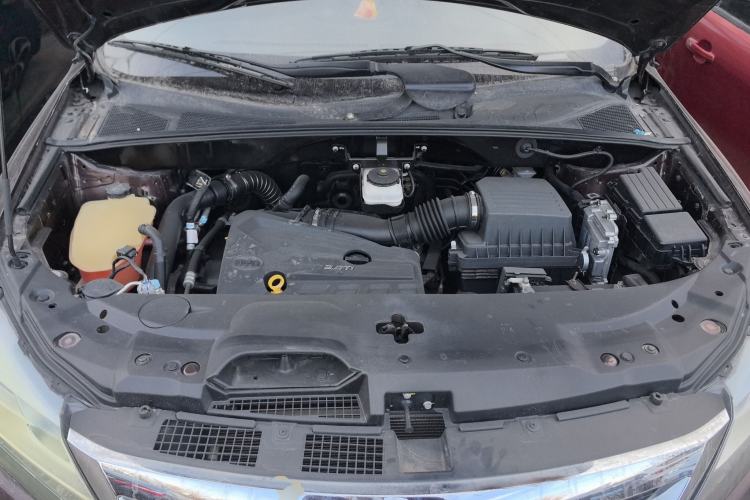 Used BYD S7 2015 2.0T Upgraded Automatic Flagship Version Engine Bay