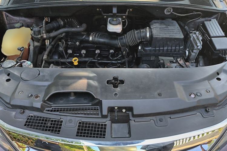 Used BYD S7 2015 2.0T Upgraded Automatic Luxury Version Engine Bay