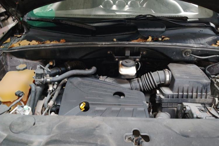 Used BYD S7 2015 2.0T Automatic Luxury Model Engine Bay