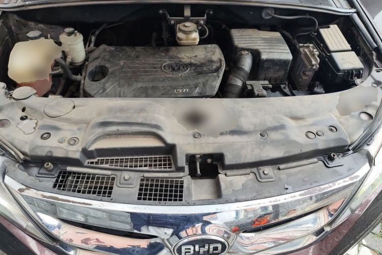 Used BYD S7 2015 1.5T Upgraded Manual Luxury Model Engine Bay