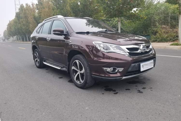 Used BYD S7 2015 2.0T Automatic Prestige Model Exterior 1
