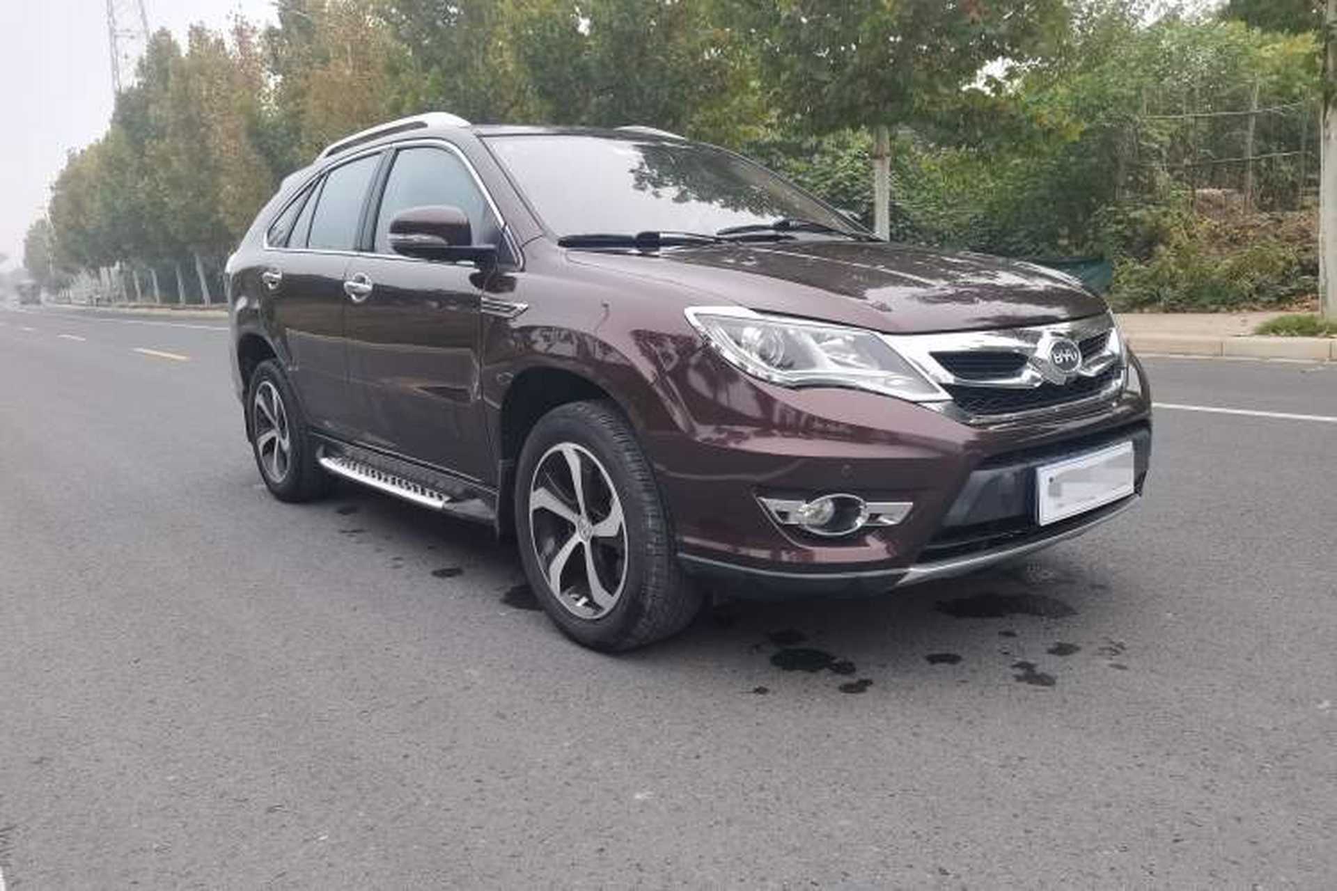 Used BYD S7 2015 2.0T Automatic Prestige Model Exterior 1