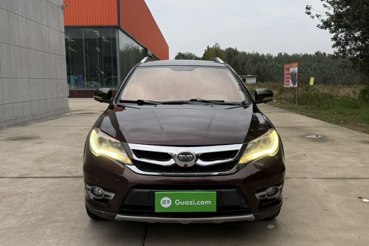 Used BYD S7 2015 2.0T Upgraded Automatic Luxury Version Exterior 1