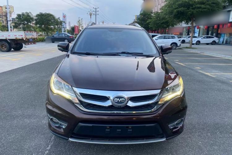 Used BYD S7 2015 2.0T Upgraded Automatic Luxury Version Exterior 1