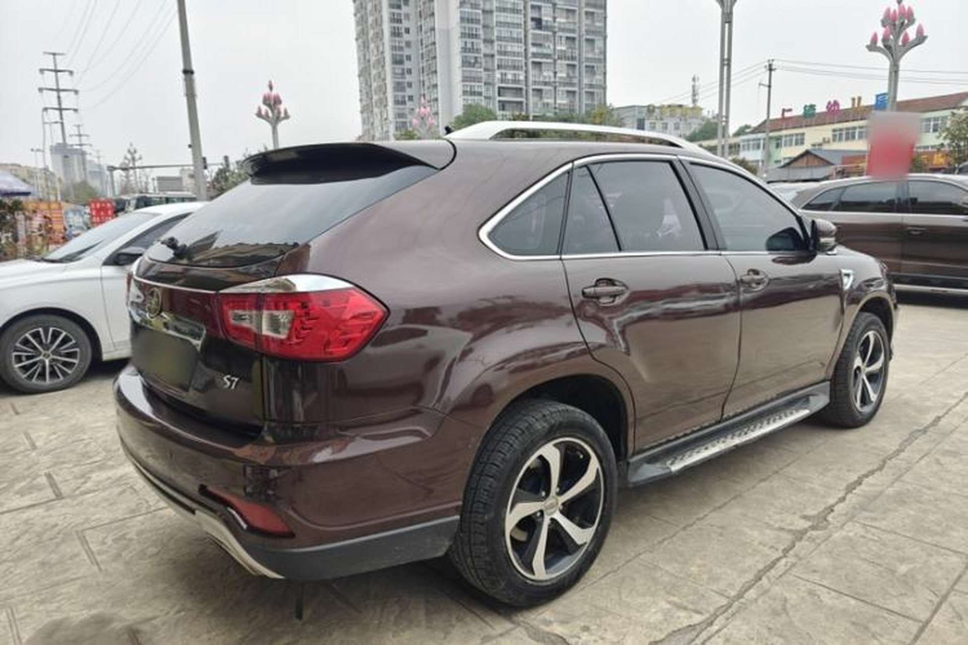 Used BYD S7 2015 2.0T Automatic Flagship Edition Exterior 2
