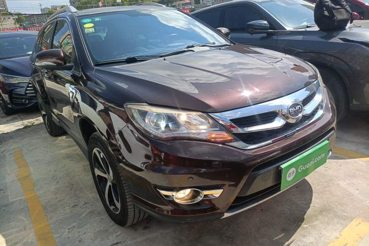 Used BYD S7 2015 2.0T Upgraded Automatic Flagship Version Exterior 2