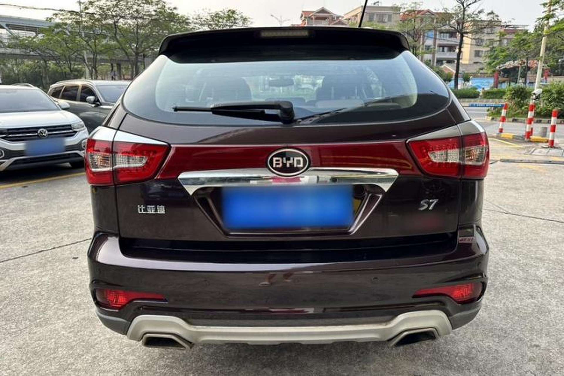 Used BYD S7 2015 2.0T Upgraded Automatic Luxury Version Exterior 3