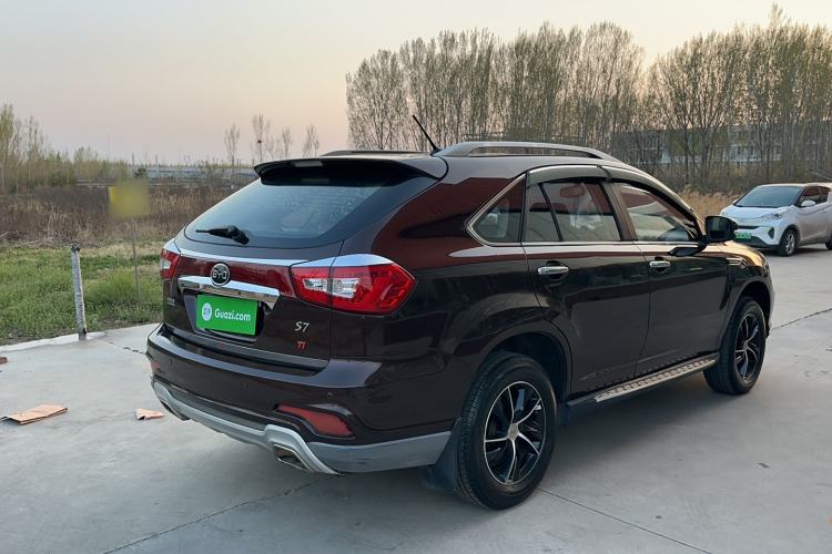 Used BYD S7 2015 1.5T Upgraded Manual Luxury Model Exterior 3