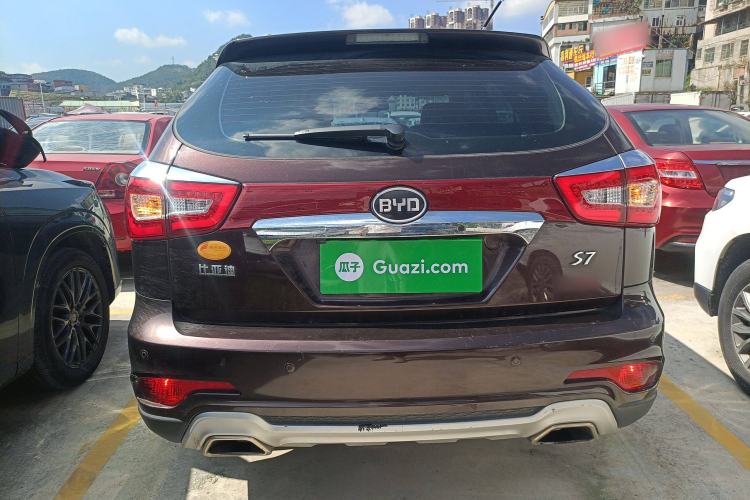 Used BYD S7 2015 2.0T Upgraded Automatic Flagship Version Exterior 4