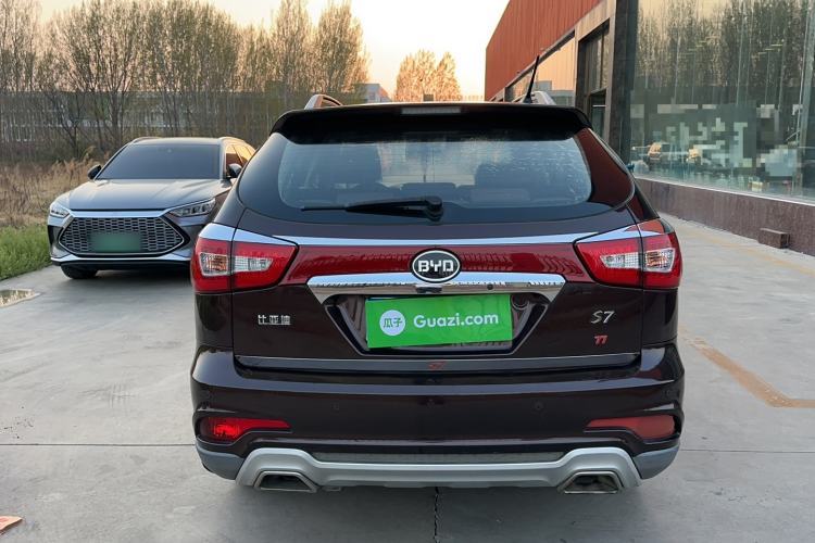 Used BYD S7 2015 1.5T Upgraded Manual Luxury Model Exterior 4