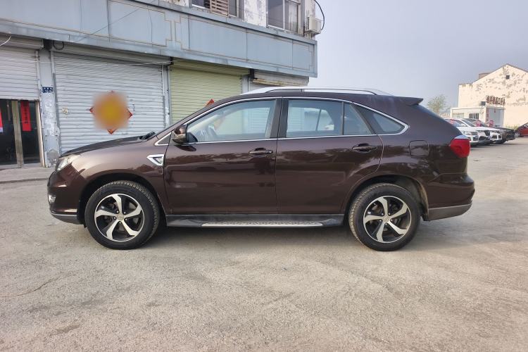 Used BYD S7 2015 2.0T Upgraded Automatic Luxury Version Exterior 5