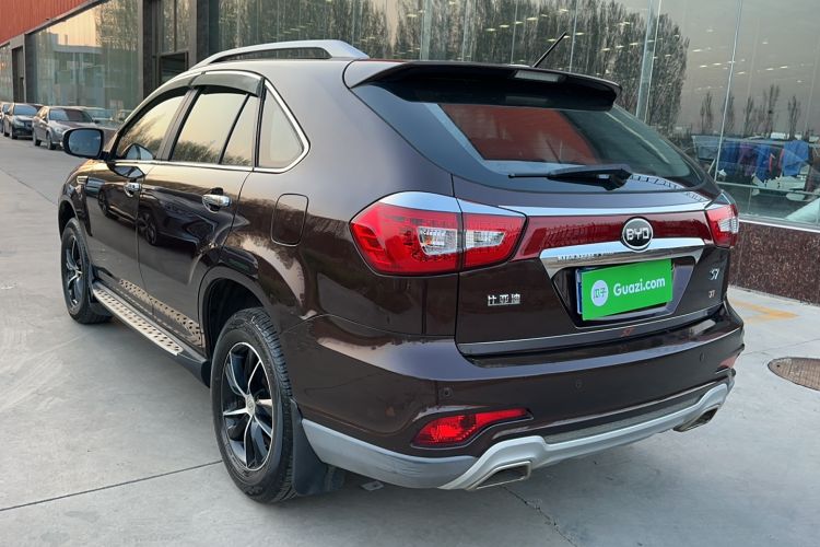 Used BYD S7 2015 1.5T Upgraded Manual Luxury Model Exterior 5