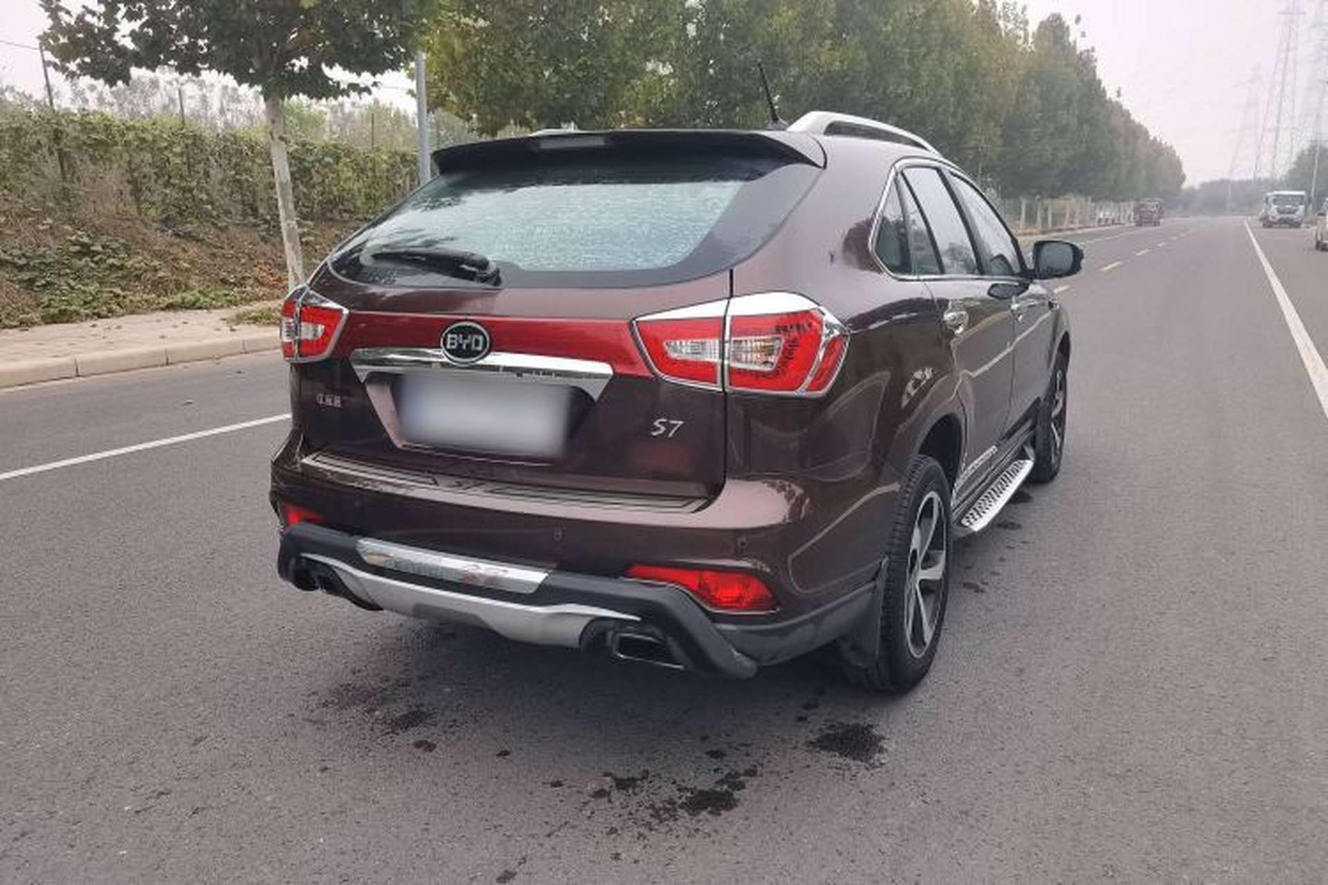Used BYD S7 2015 2.0T Automatic Prestige Model Exterior 8