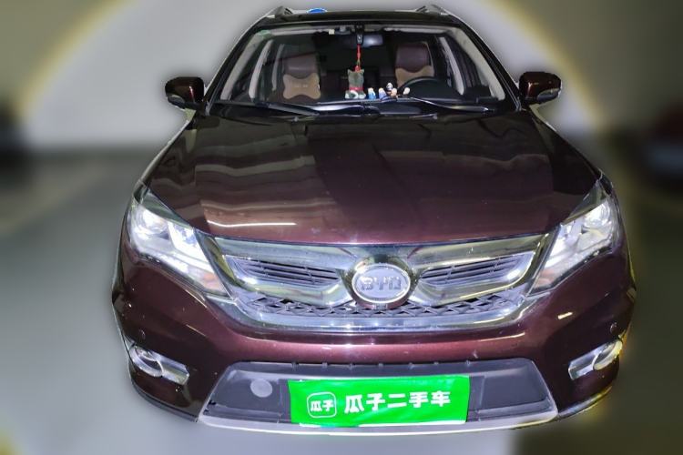 Used BYD S7 2015 2.0T Upgraded Automatic Luxury Version Front