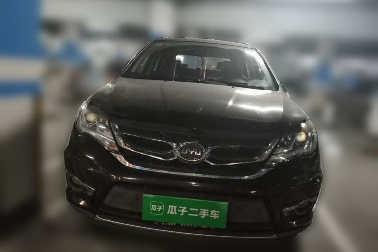 Used BYD S7 2015 2.0T Upgraded Automatic Luxury Version Front