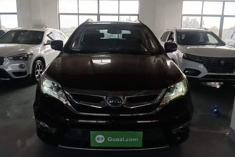 Used BYD S7 2015 2.0T Upgraded Automatic Flagship Version Front