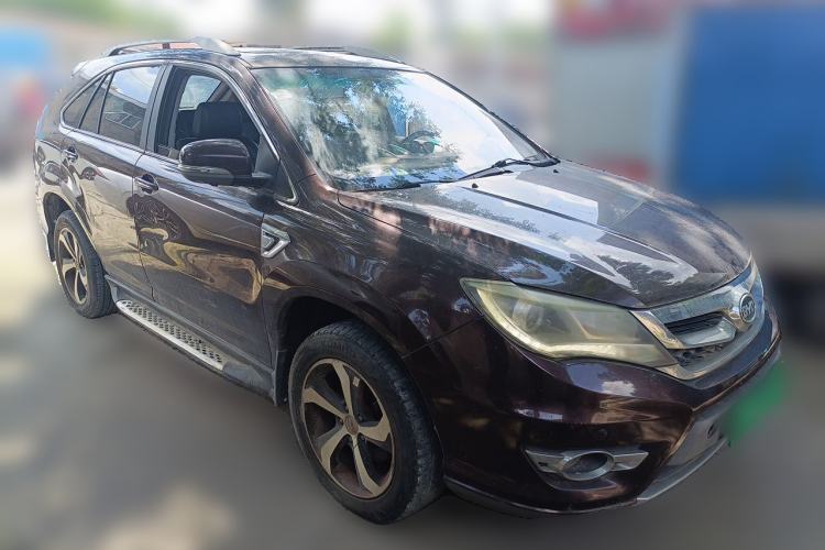 Used BYD S7 2015 2.0T Automatic Prestige Model Front Right 45 Deg
