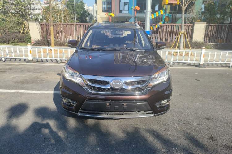 Used BYD S7 2015 1.5T Upgraded Manual Luxury Model Front