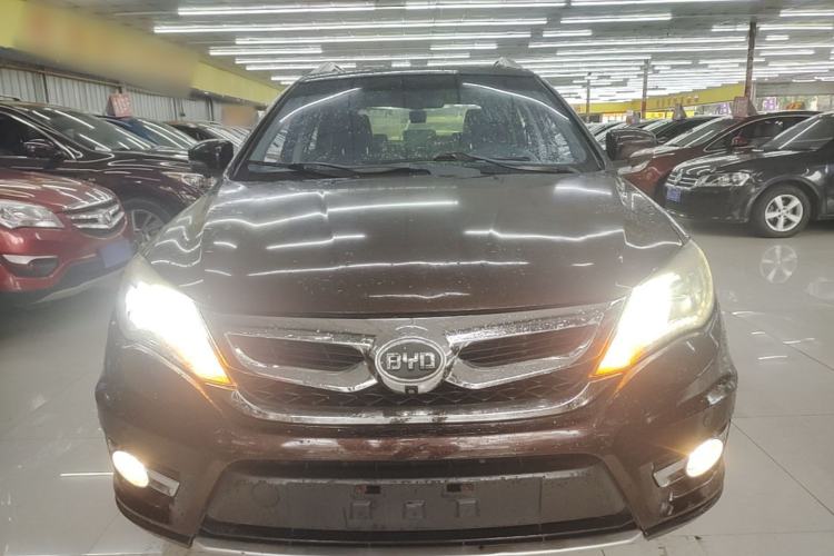 Used BYD S7 2015 2.0T Automatic Flagship Edition Front
