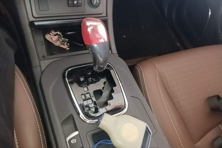 Used BYD S7 2015 2.0T Upgraded Automatic Flagship Version Gear Lever