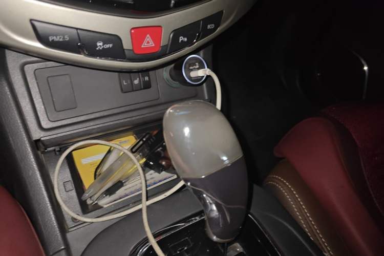 Used BYD S7 2015 2.0T Upgraded Automatic Flagship Version Gear Lever