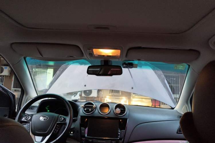 Used BYD S7 2015 2.0T Upgraded Automatic Luxury Version Headliner