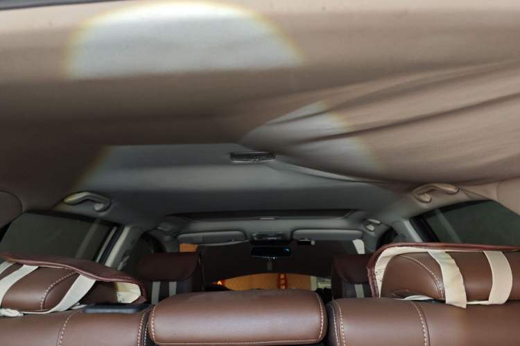 Used BYD S7 2015 2.0T Upgraded Automatic Luxury Version Headliner