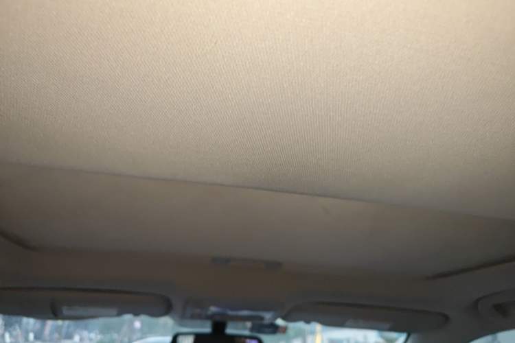 Used BYD S7 2015 2.0T Upgraded Automatic Luxury Version Headliner