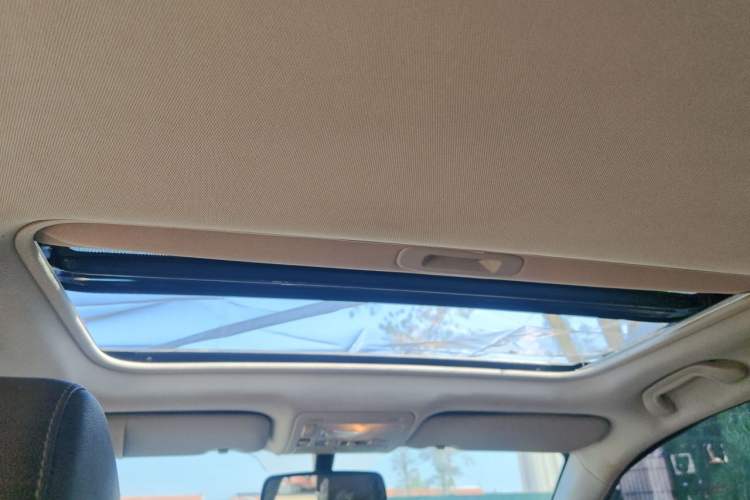 Used BYD S7 2015 2.0T Upgraded Automatic Flagship Version Headliner