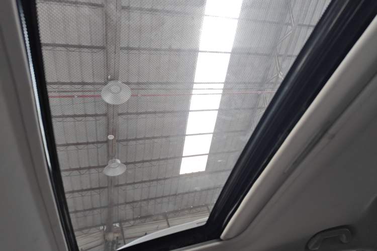 Used BYD S7 2015 2.0T Automatic Prestige Model Headliner