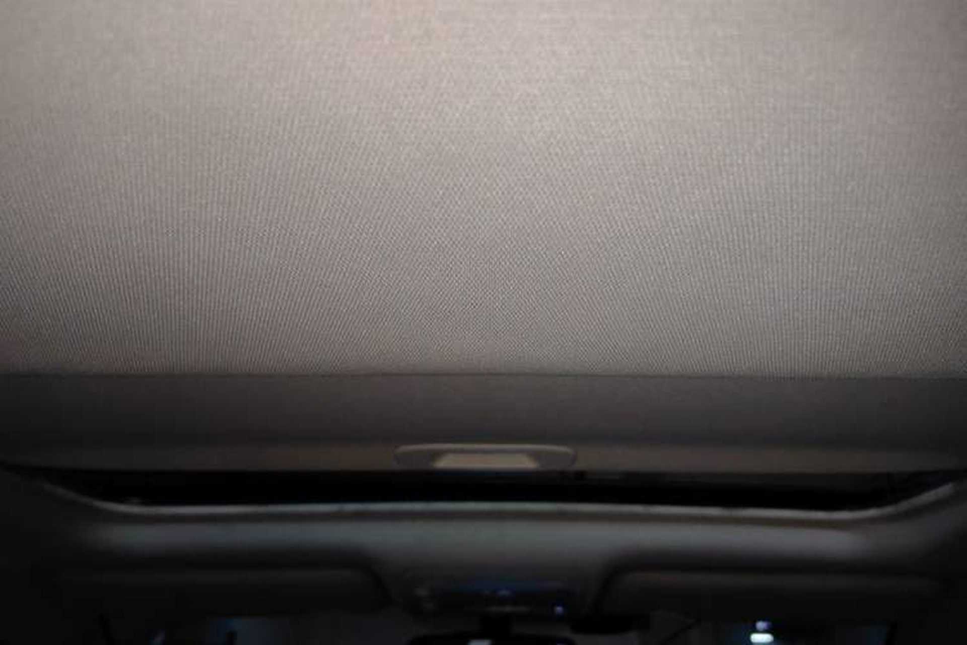 Used BYD S7 2015 2.0T Upgraded Automatic Luxury Version Headliner