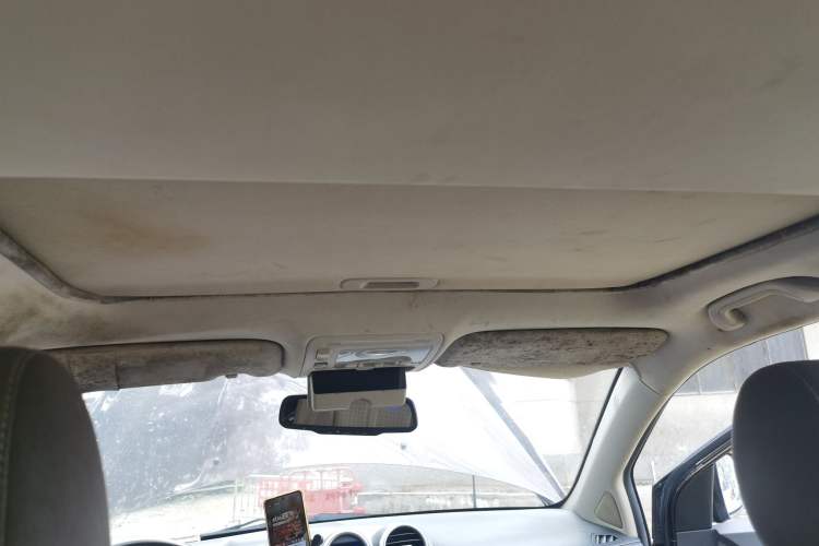 Used BYD S7 2015 1.5T Upgraded Manual Luxury Model Headliner